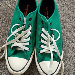 Custom Converse Chuck Taylor All Star - 8.5 (Wide)